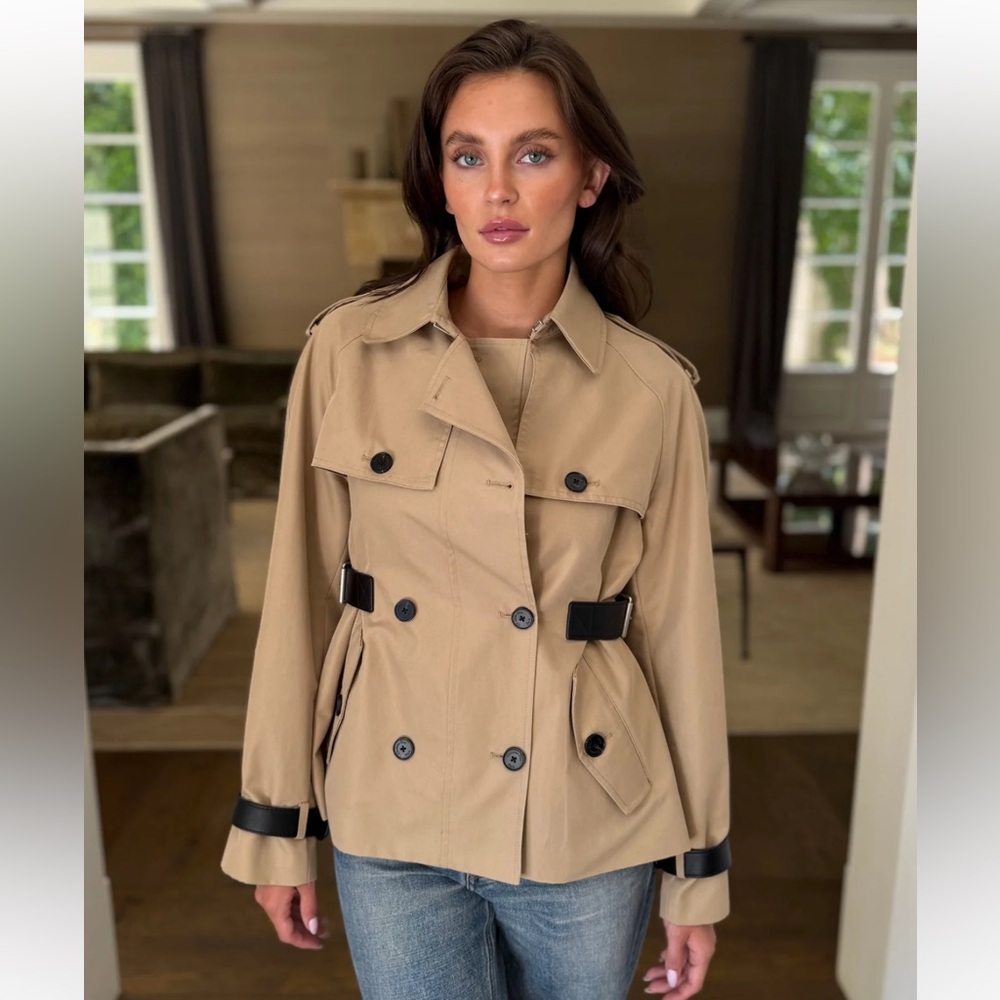 Women's Tan Double-Breasted Short Trench Jacket